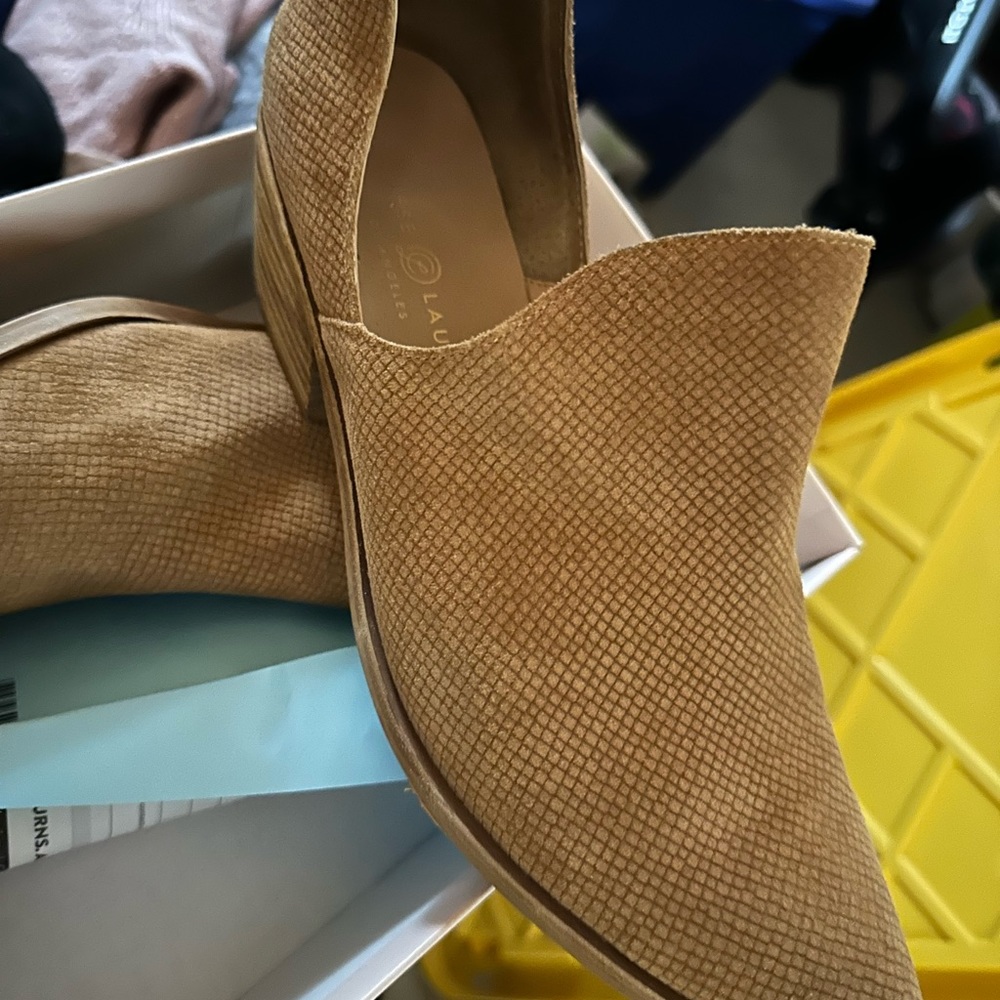 Chinese Laundry Ankle Boot